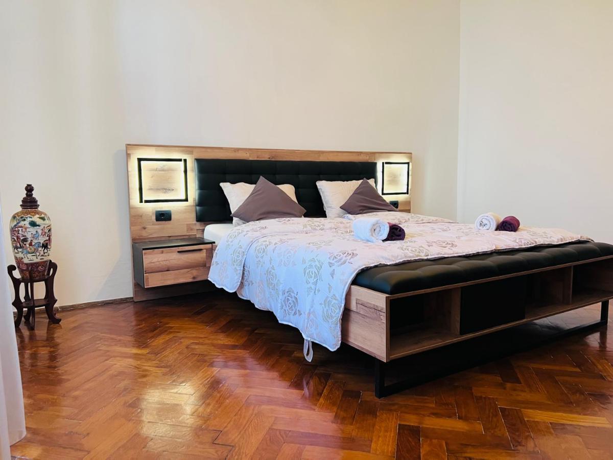 Apartment For Special Getaway Rose Пула Екстериор снимка